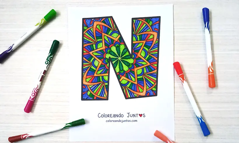 Desenho de mandala de letra colorido por Colorindo Juntos