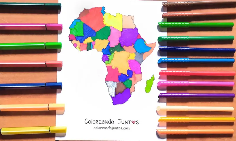Desenho do continente africano colorido por Colorindo Juntos