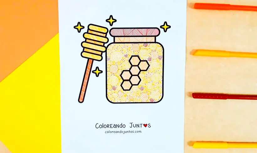 Desenho de mel colorido por Colorindo Juntos