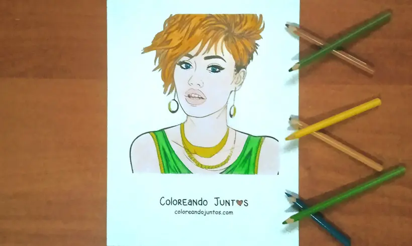 Desenho de Miley Cyrus colorido pela Colorindo Juntos