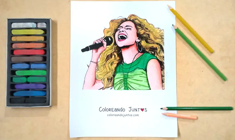 Desenho da Shakira colorido por Colorindo Juntos