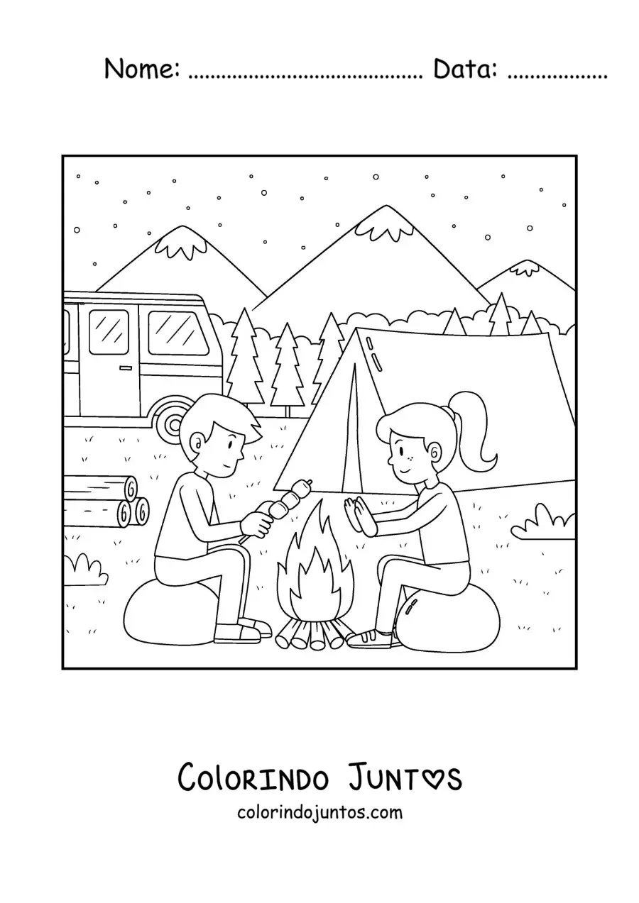 Desenho para colorir de uma menina e um menino junto a uma fogueira em um acampamento