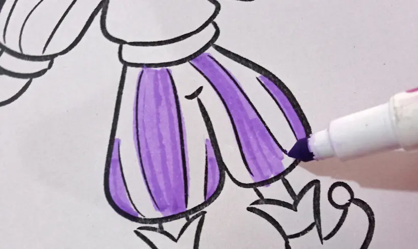 Passo 1 para pintar com escova de dentes