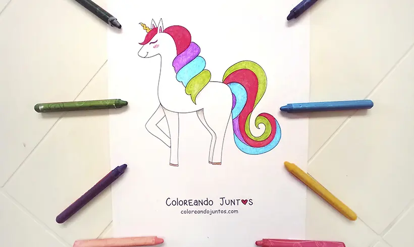 Desenho de unicórnio colorido pela Colorindo Juntos